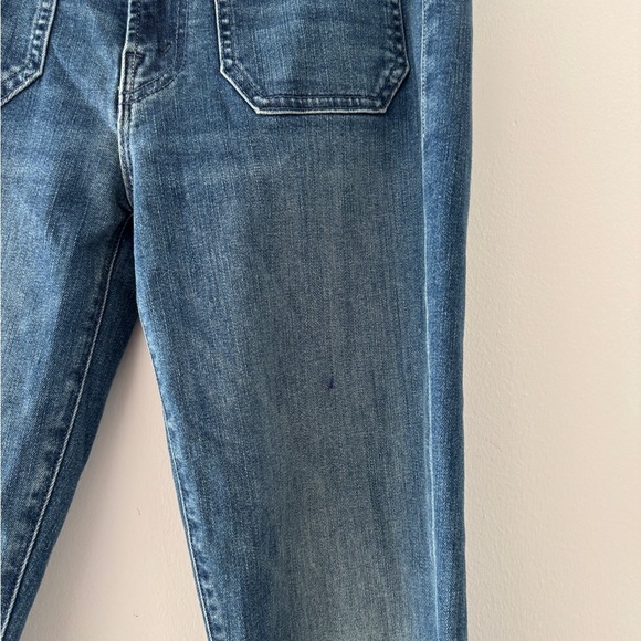 MOTHER Patch Pocket Insider Sneak Jeans in Caving In 26 - Picture 5 of 8